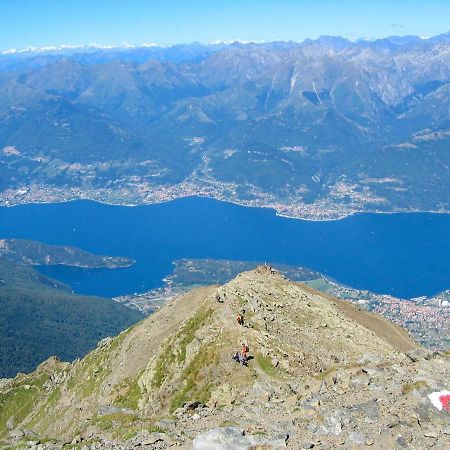 Appartamento Locazione Turistica Margi Dongo Esterno foto